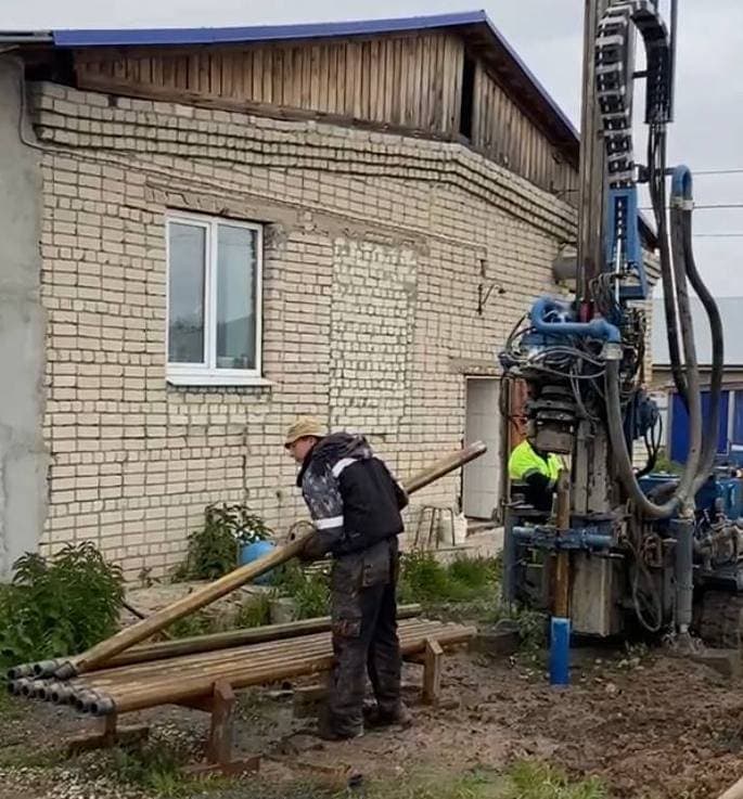 бурение скважин в Дятлове